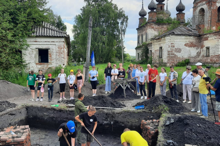 Excavation work.  Photo: Kostroma archaeological expedition