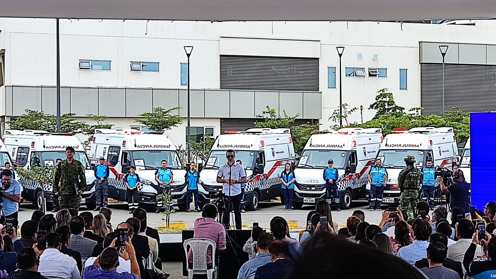 ‘Those who want to take over the country and are now plotting to return to the past don’t like this,’ says Daniel Noboa at the groundbreaking ceremony in Manabí